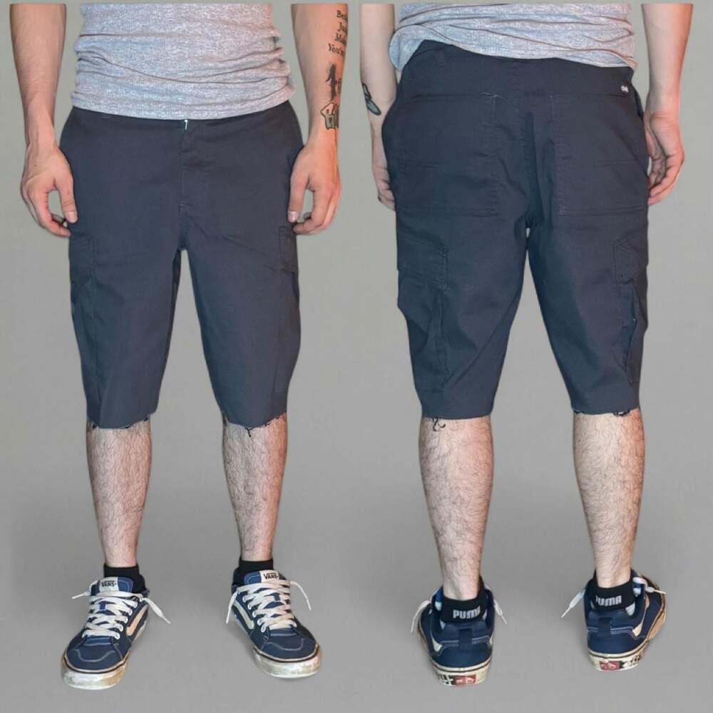 Cintas Men's Grey Cargo Shorts Size 30